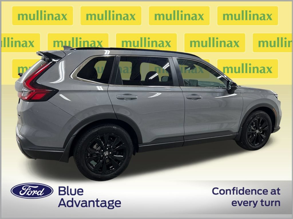 Used 2024 Honda CR-V Sport Touring image 2