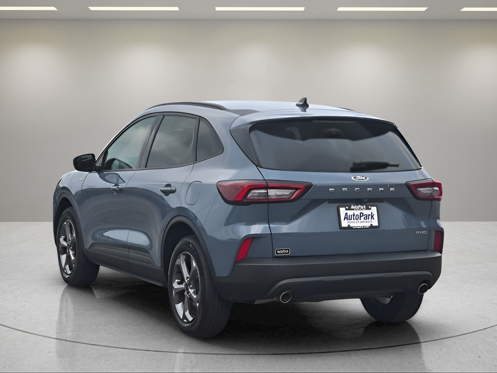 Certified 2025 Ford Escape ST-Line Select AWD/4WD image 6