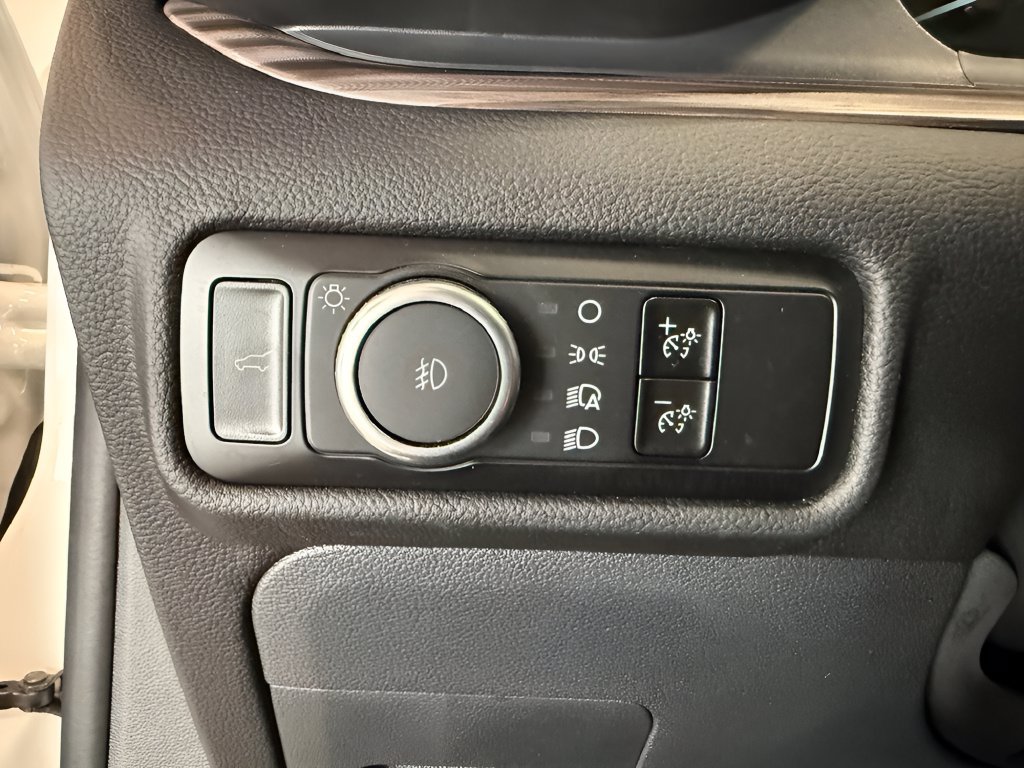 Certified 2023 Ford Explorer Limited w/ Limited Technology Package AWD/4WD image 22