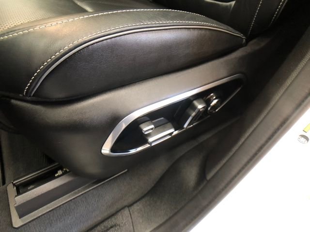 Used 2024 Jeep Grand Cherokee Overland w/ Luxury Tech Group IV image 11