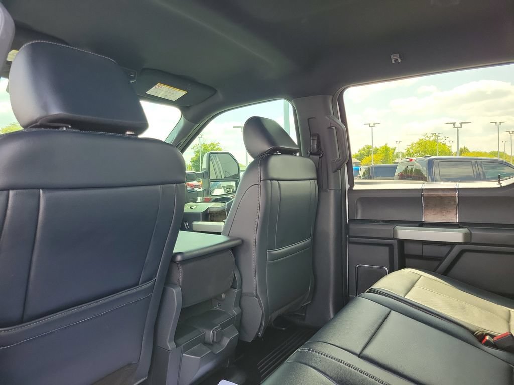 Certified 2022 Ford F350 Lariat AWD/4WD image 16