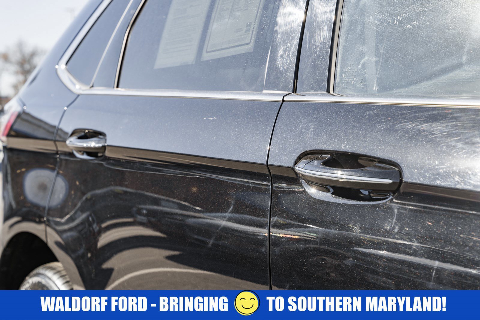 Certified 2020 Ford Edge Titanium w/ Equipment Group 301A image 17