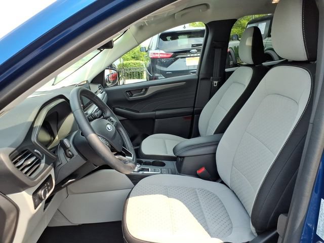 Certified 2023 Ford Escape Active AWD/4WD image 16