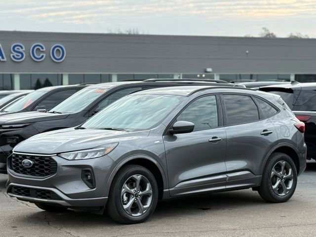 Certified 2024 Ford Escape ST-Line Select w/ Tech Pack #1 image 2
