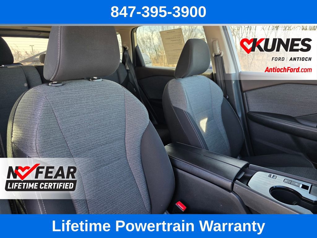 Used 2023 Nissan Rogue SV image 32