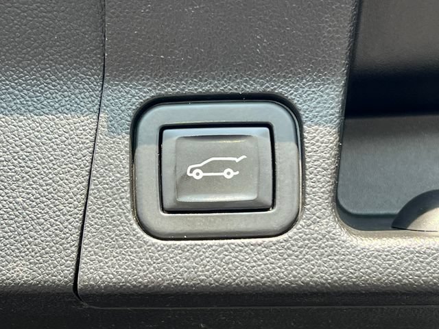Used 2021 GMC Acadia SLE w/ Driver Convenience Package AWD/4WD image 38