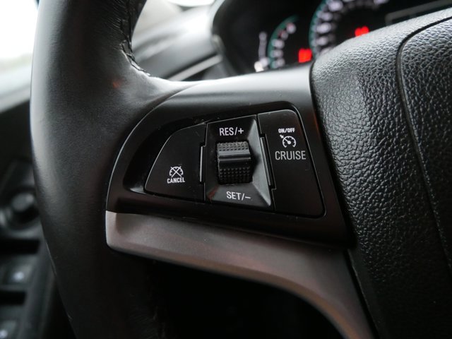 Used 2018 Chevrolet Trax LT w/ Sun & Sound Package image 18