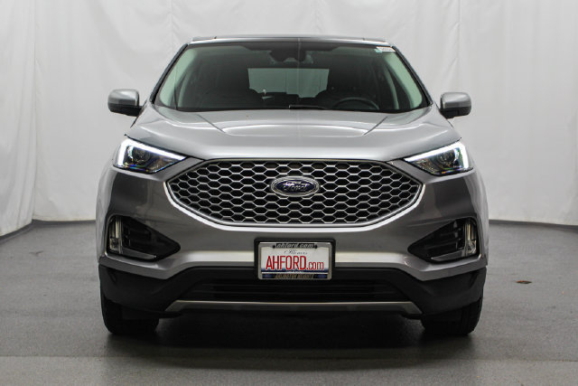 Certified 2024 Ford Edge SEL w/ Convenience Package AWD/4WD image 3