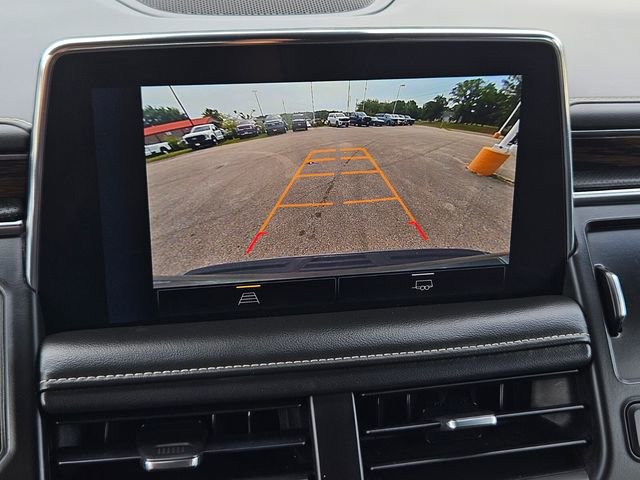 Used 2023 Chevrolet Suburban Premier RWD image 35