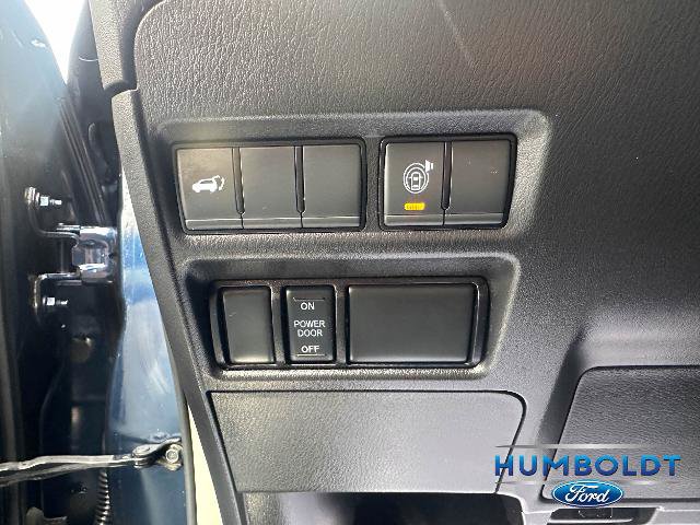 Used 2022 Nissan Armada SL w/ Captain's Chairs Package AWD/4WD image 18