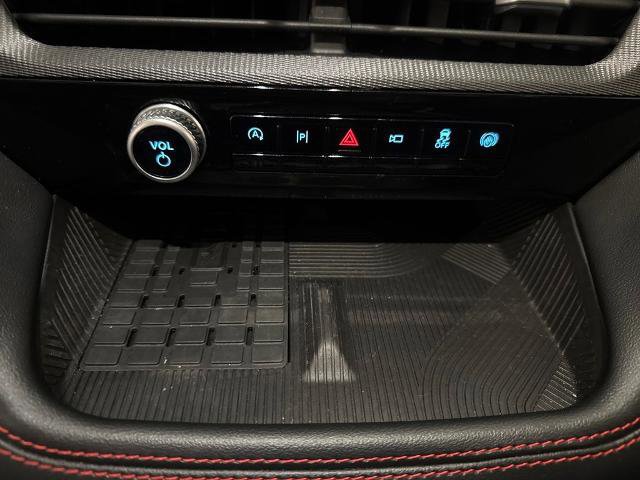 Certified 2025 Ford Explorer ST-Line w/ Premium Package image 28