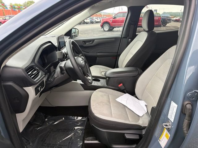 Certified 2025 Ford Escape Active AWD/4WD image 13