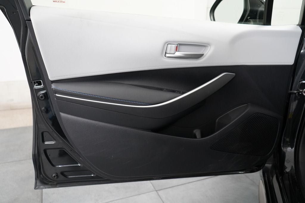 Used 2020 Toyota Corolla SE FWD image 27
