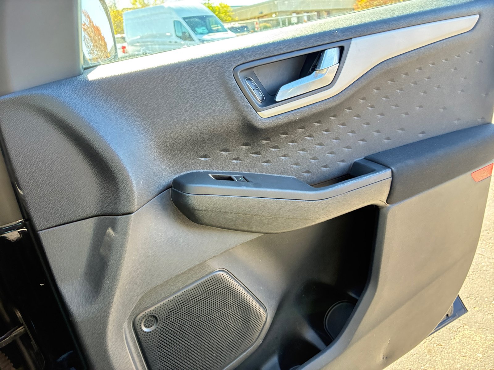 Certified 2020 Ford Escape SE AWD/4WD image 16