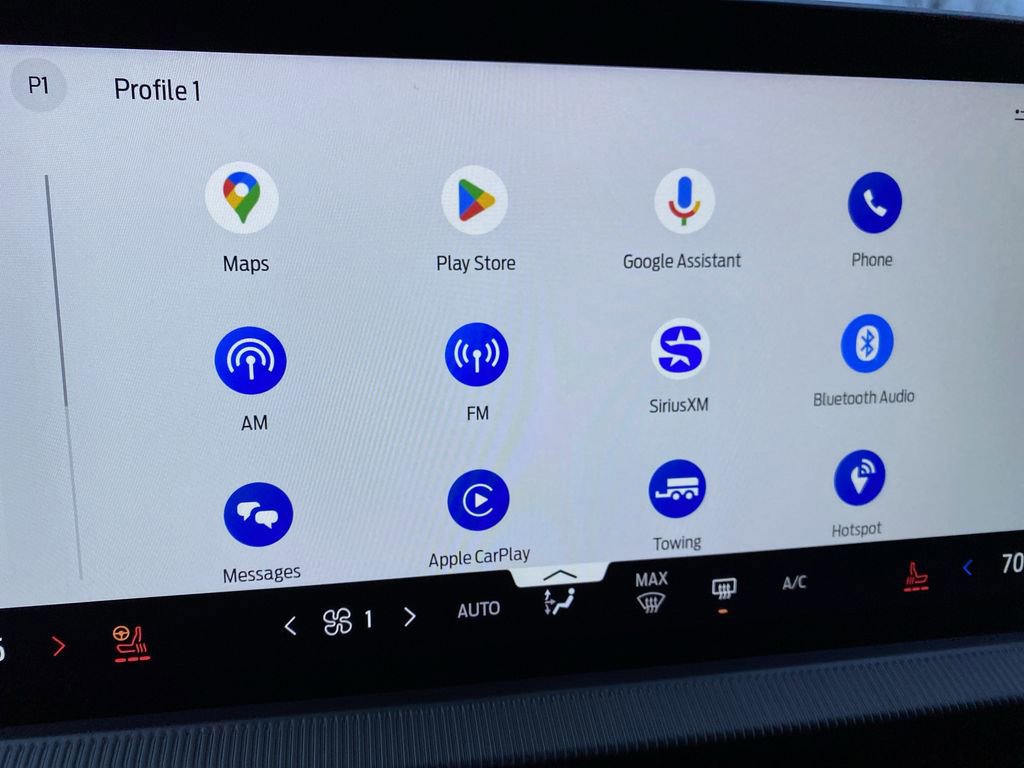 Certified 2025 Ford Explorer ST-Line image 32