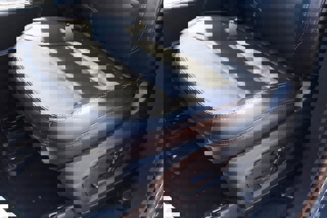 Certified 2023 Ford Explorer Limited w/ Hybrid Equipment Group 310A image 22