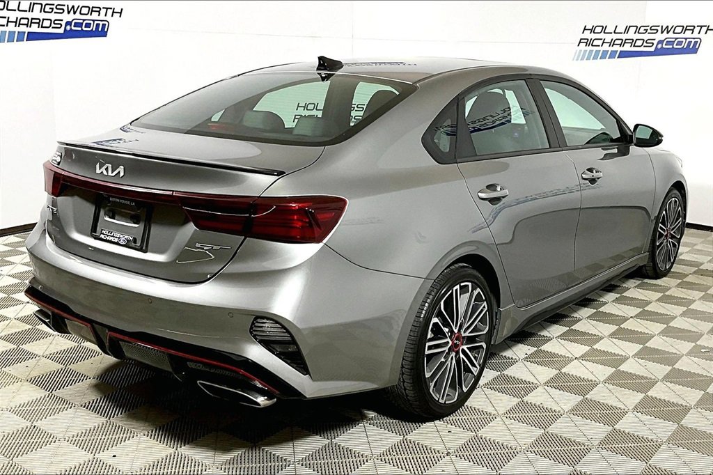Used 2023 Kia Forte GT w/ GT2 Package image 9