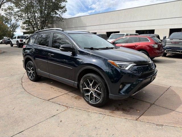 Used 2017 Toyota RAV4 SE AWD/4WD image 9