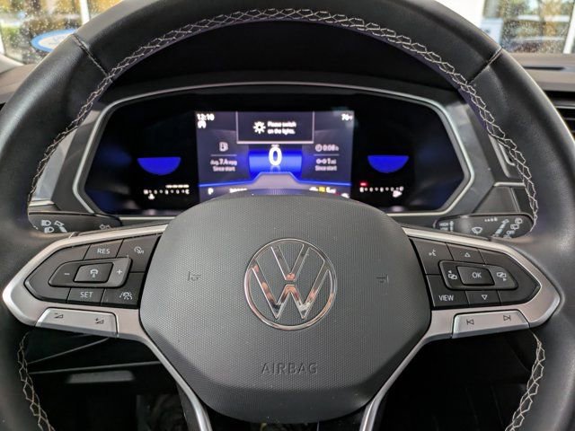 Used 2022 Volkswagen Tiguan S image 24