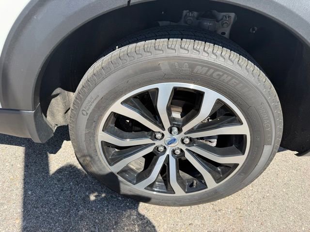 Certified 2025 Ford Explorer ST-Line AWD/4WD image 12