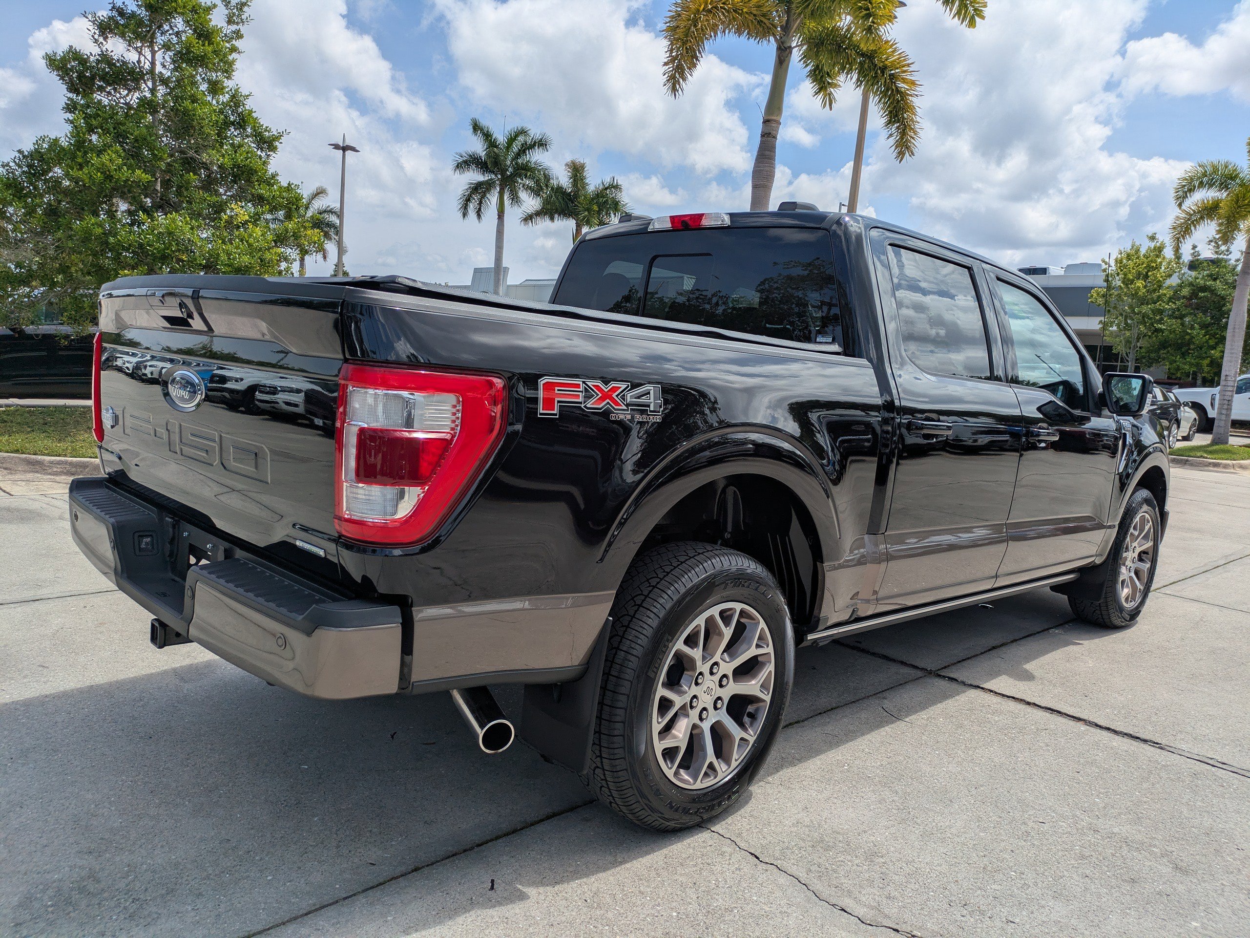 Certified 2022 Ford F150 King Ranch w/ Equipment Group 601A High AWD/4WD image 4