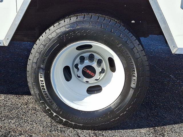 Used 2021 GMC Savana 3500 Extended w/ Power Convenience Package image 8