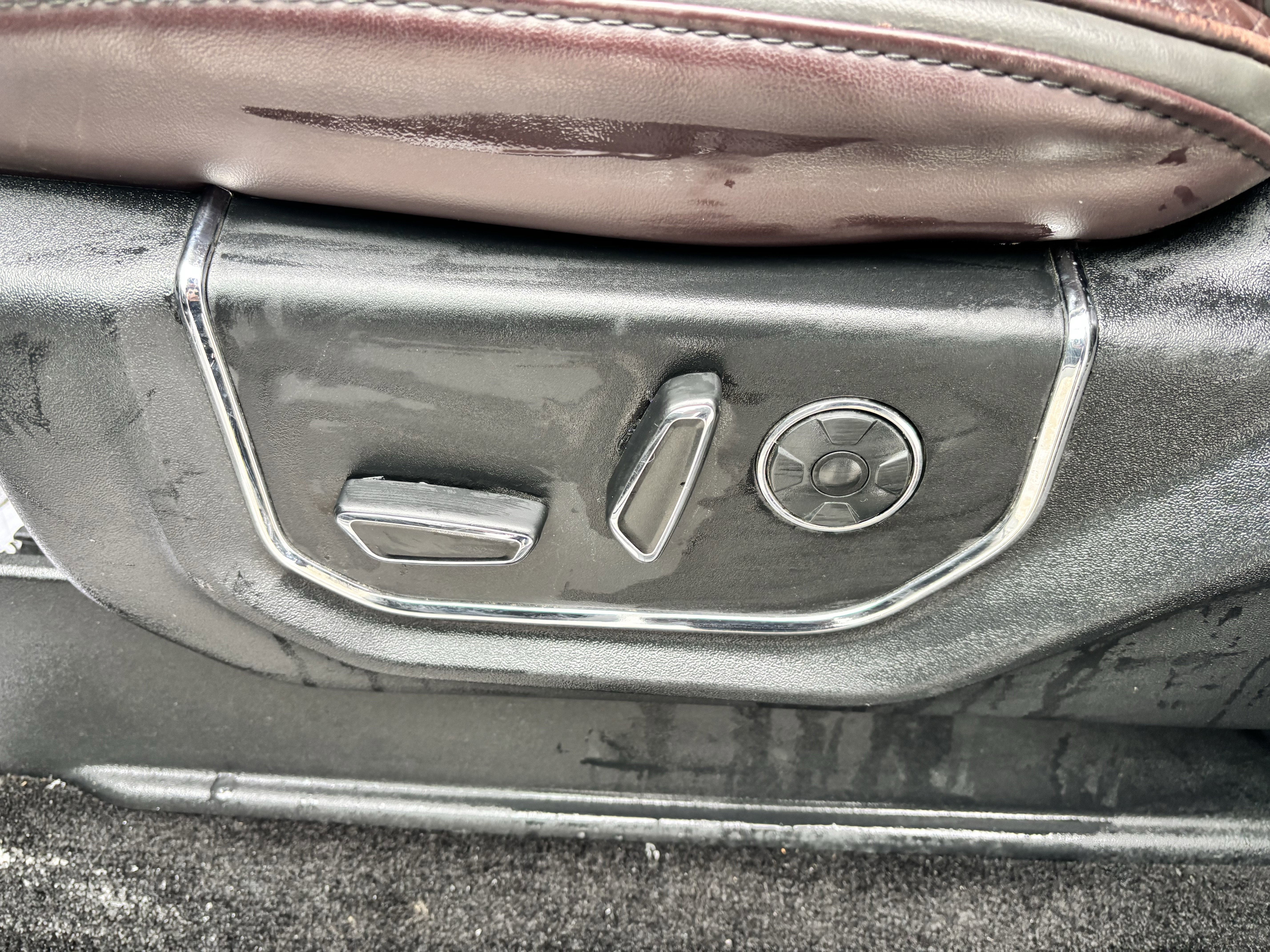 Certified 2017 Ford F150 Platinum w/ Equipment Group 701A Luxury image 20