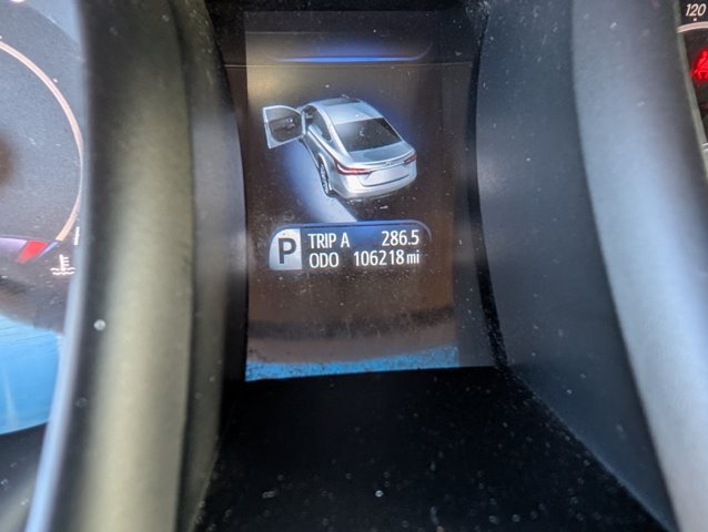 Used 2018 Toyota Avalon Touring FWD image 17