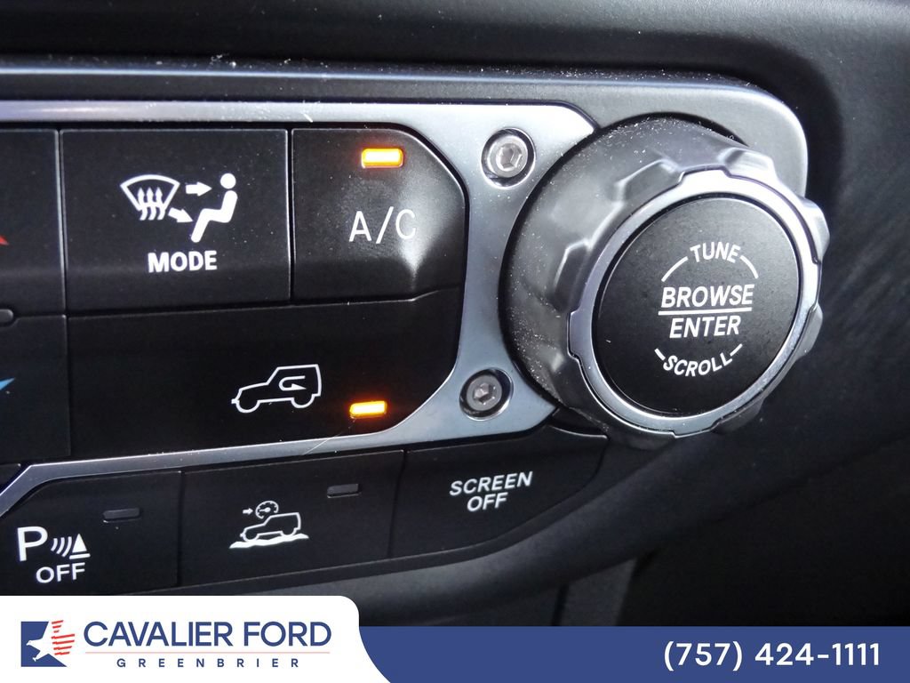 Used 2020 Jeep Gladiator Rubicon AWD/4WD image 36