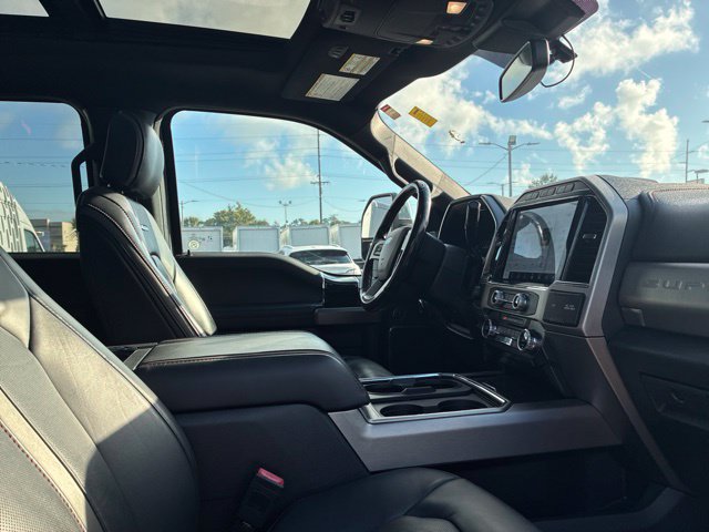 Certified 2022 Ford F250 Platinum w/ Tremor Off-Road Package AWD/4WD image 23
