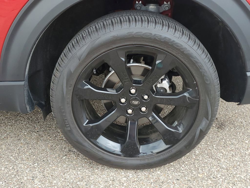 Certified 2024 Ford Explorer ST-Line w/ Class IV Trailer Tow Package AWD/4WD image 6