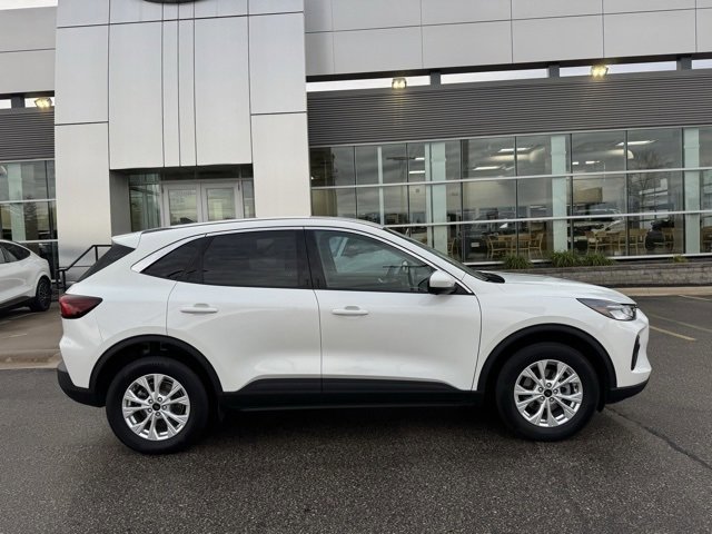 Certified 2023 Ford Escape Active w/ Tech Pack #2 image 4