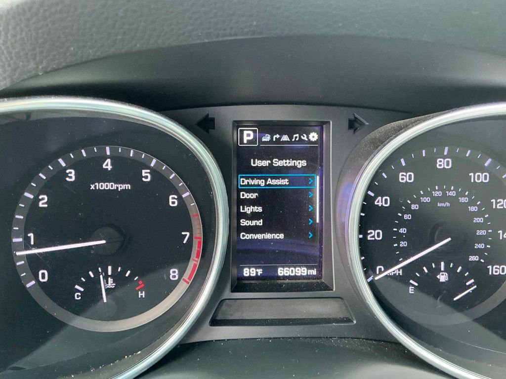 Used 2018 Hyundai Santa Fe Sport w/ 2.0T Ultimate Tech Package 05 FWD image 37