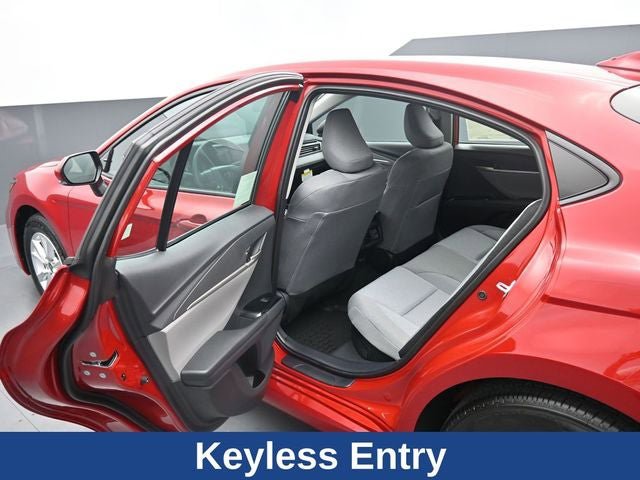 Used 2025 Toyota Camry LE FWD image 17