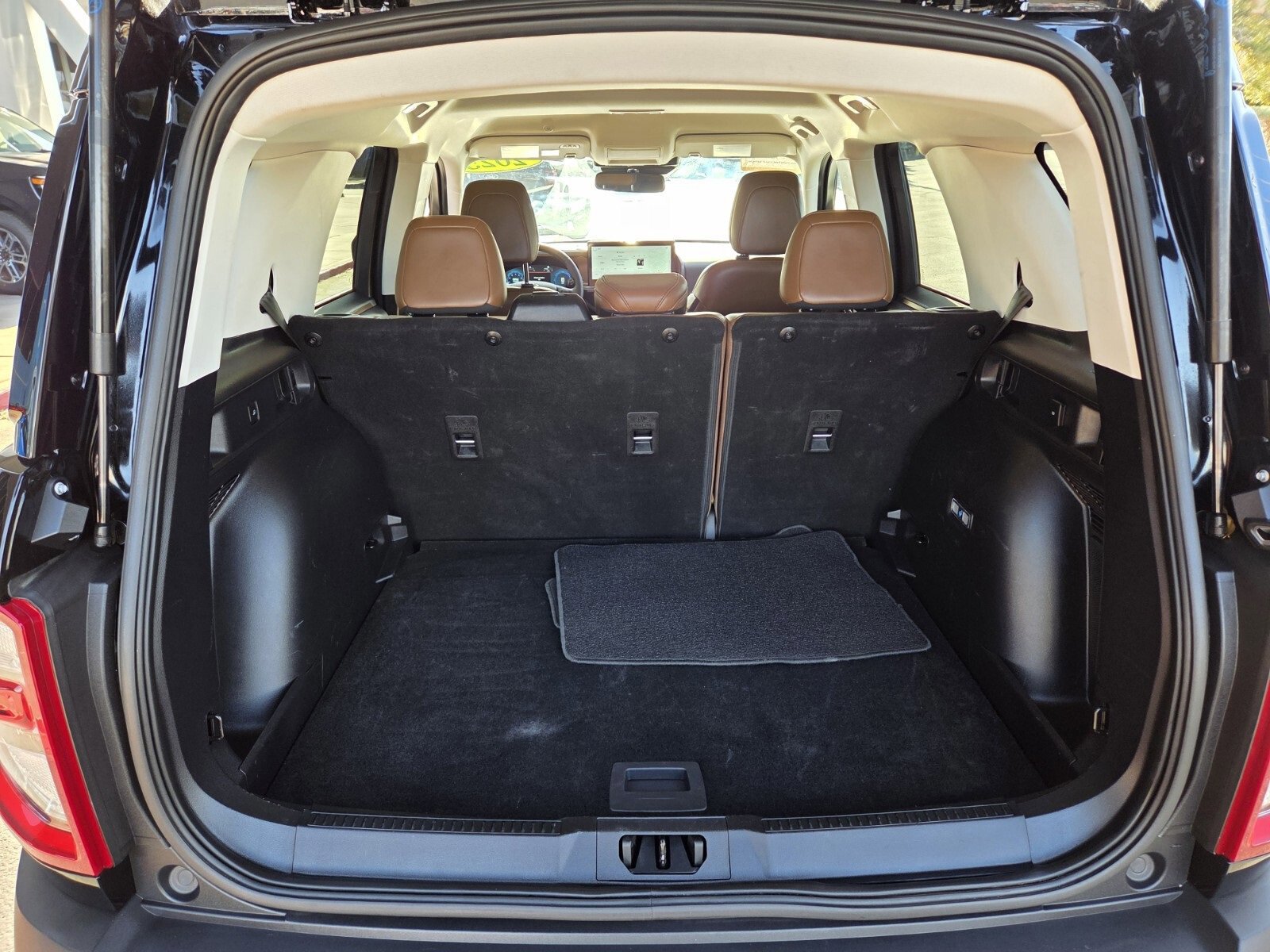 Certified 2025 Ford Bronco Sport Outer Banks w/ Outer Banks Tech Package+ image 13