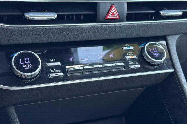 Used 2023 Hyundai Sonata SEL FWD image 16