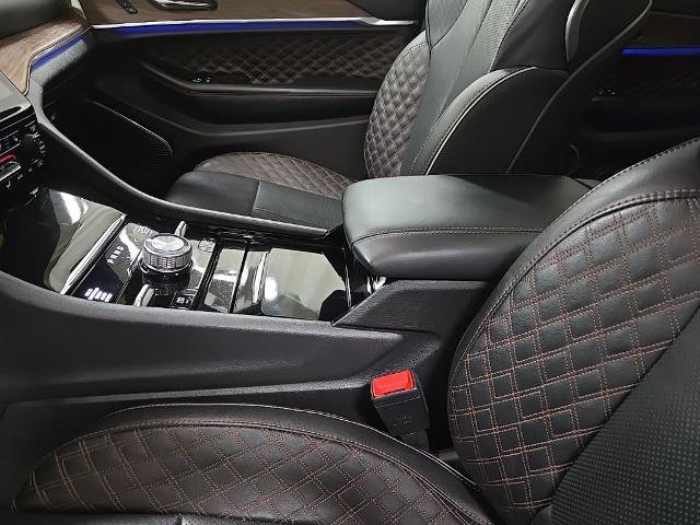 Used 2023 Jeep Grand Cherokee Summit w/ Luxury Tech Group V image 17