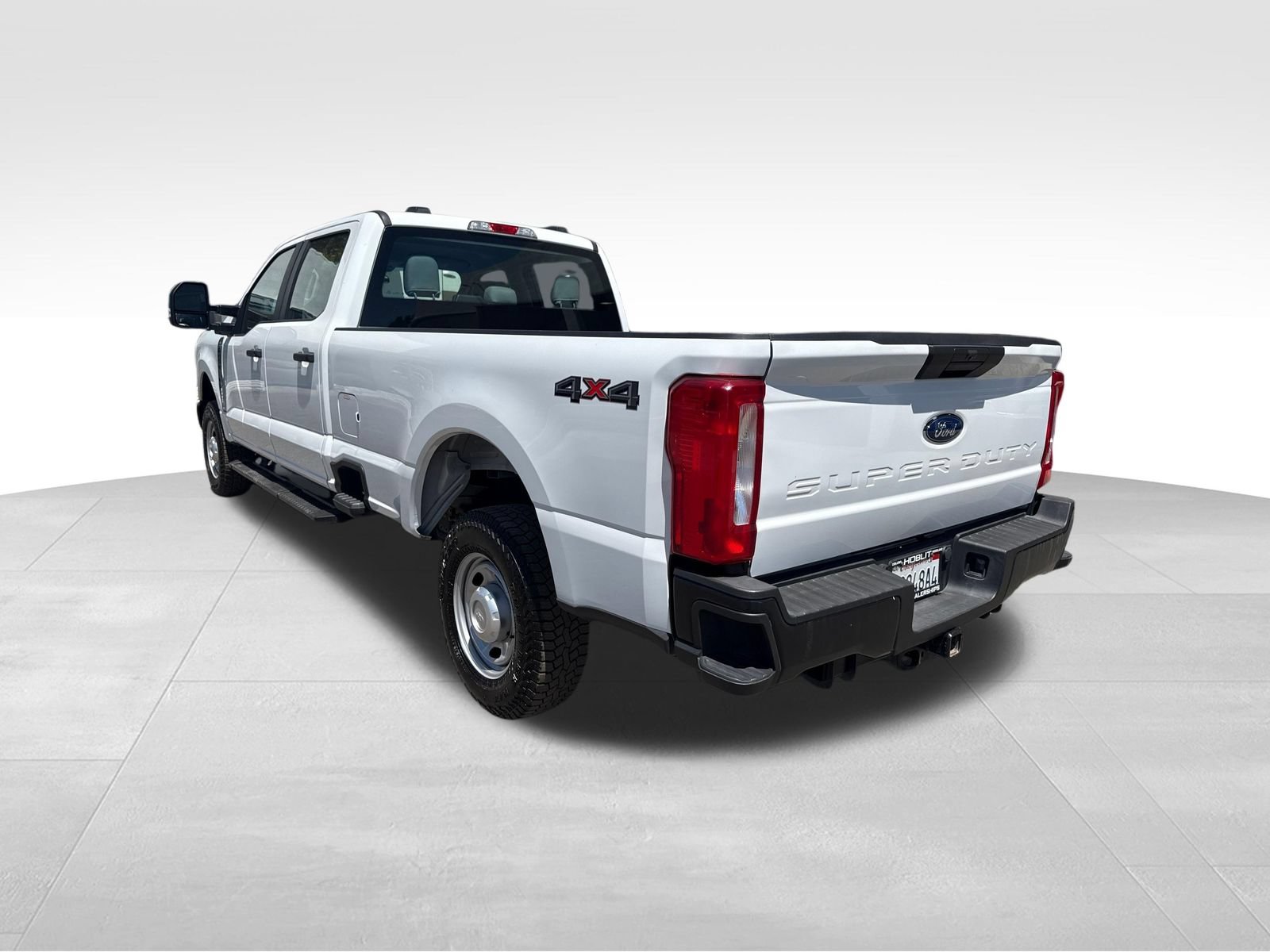 Certified 2024 Ford F250 XL AWD/4WD image 3