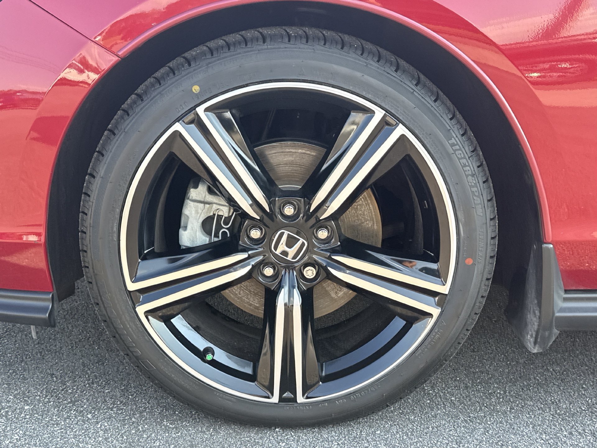 Used 2023 Honda Accord Sport image 31