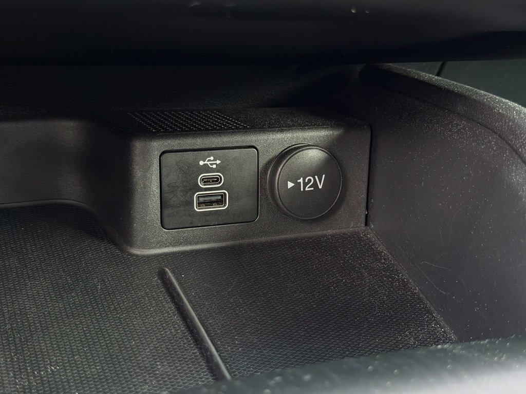 Certified 2025 Ford Escape ST-Line FWD image 41
