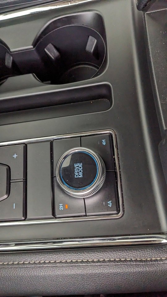 Certified 2024 Ford Expedition XLT image 33