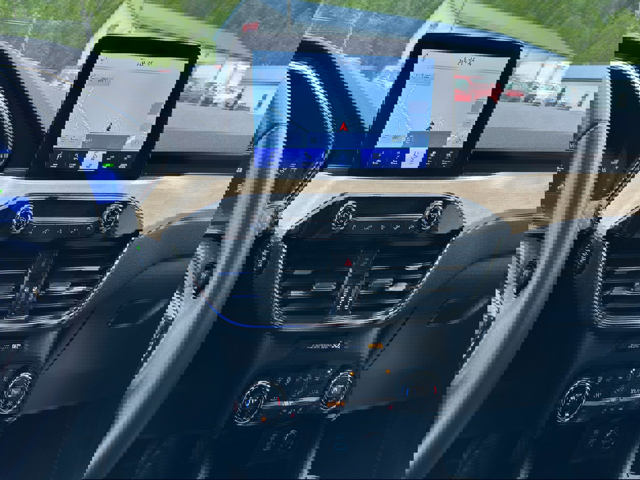 Certified 2021 Ford Escape Titanium w/ Titanium Elite Package image 15