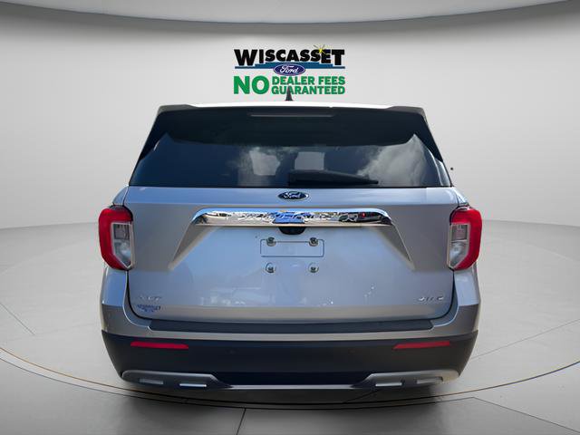Certified 2022 Ford Explorer XLT w/ Equipment Group 202A AWD/4WD image 6