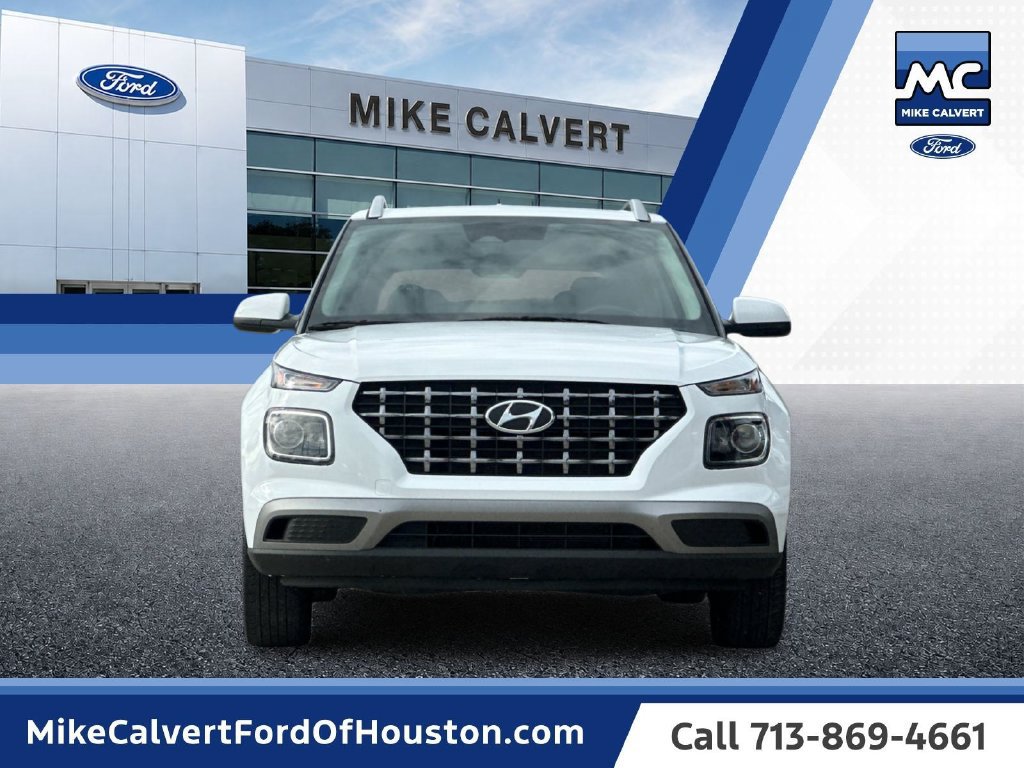 Used 2025 Hyundai Venue SEL FWD image 8