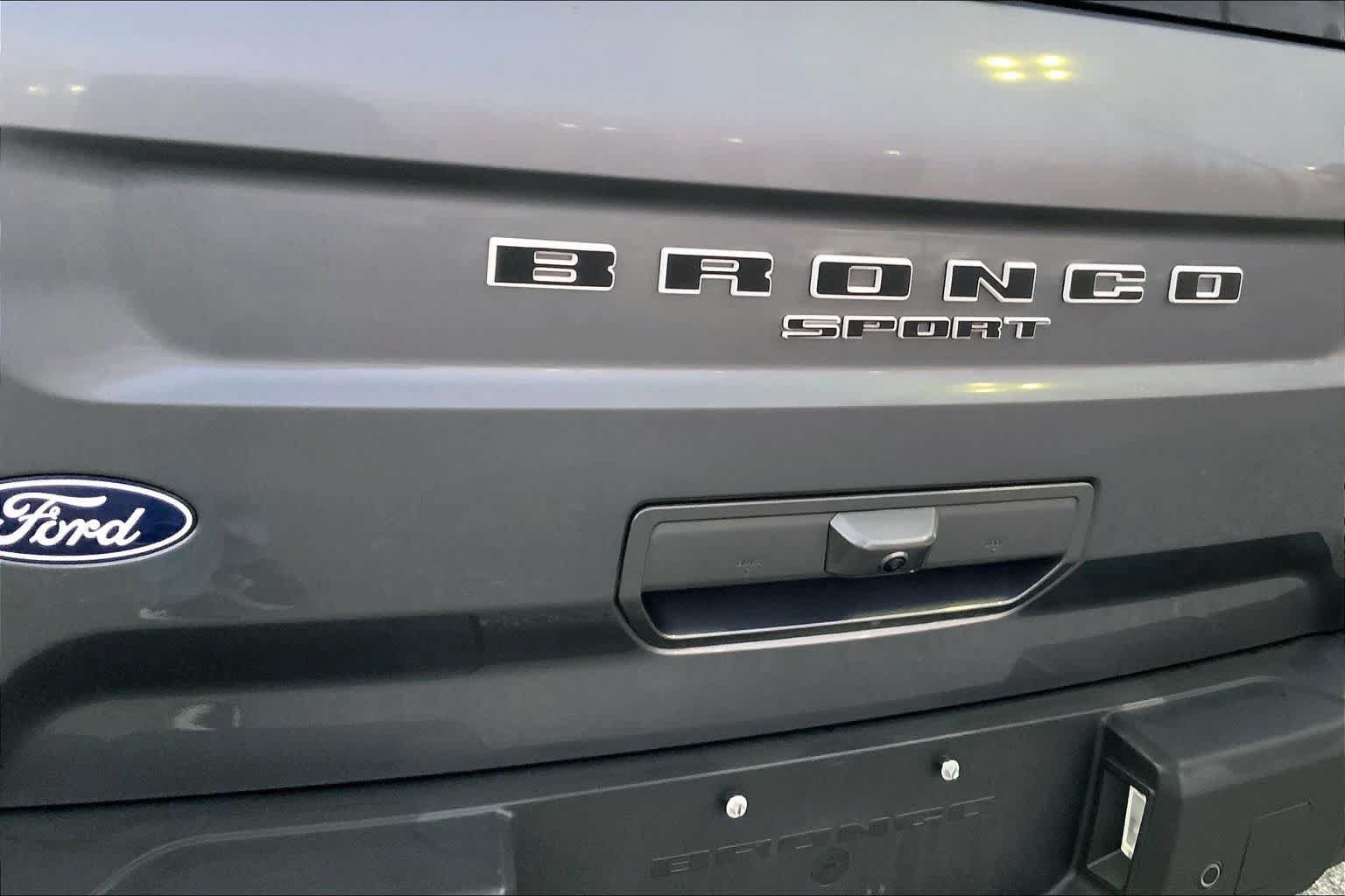 Certified 2026 Ford Bronco Sport Outer Banks w/ Outer Banks Tech Package+ AWD/4WD image 10