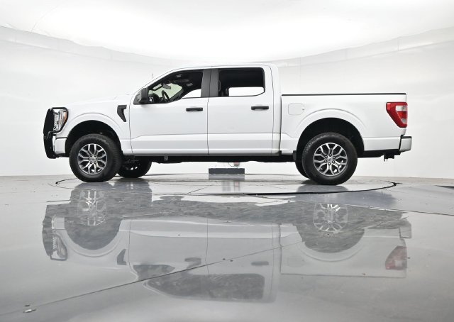 Certified 2022 Ford F150 XL w/ STX Black Appearance Package AWD/4WD image 41
