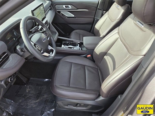 Certified 2026 Ford Explorer Platinum image 11