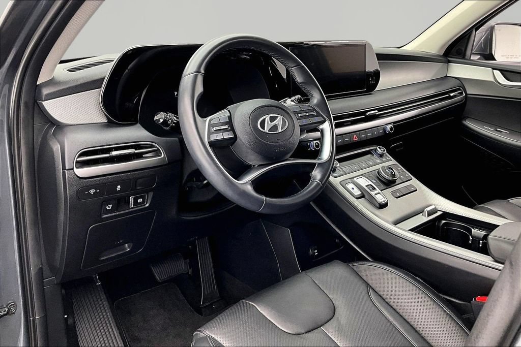 Used 2025 Hyundai Palisade XRT FWD image 14