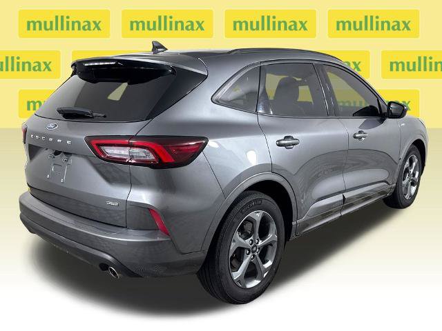 Certified 2023 Ford Escape ST-Line w/ Equipment Group 301A FWD image 4