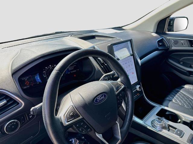 Certified 2024 Ford Edge Titanium AWD/4WD image 9